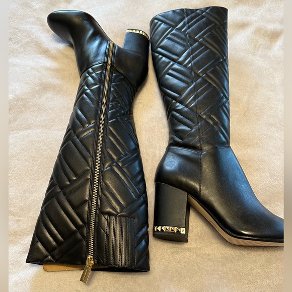 SOLD‼️Michael Kors Nadine Boot Quilted Nappa PU Size:7 Black - Picture 2 of 15